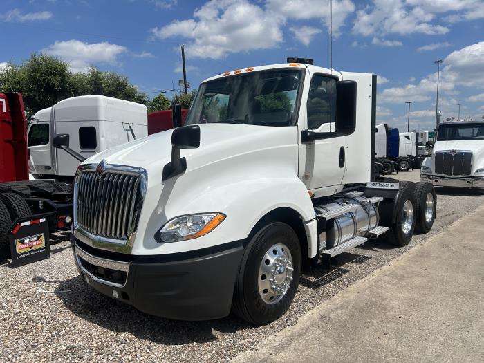 2020 International LT625-1