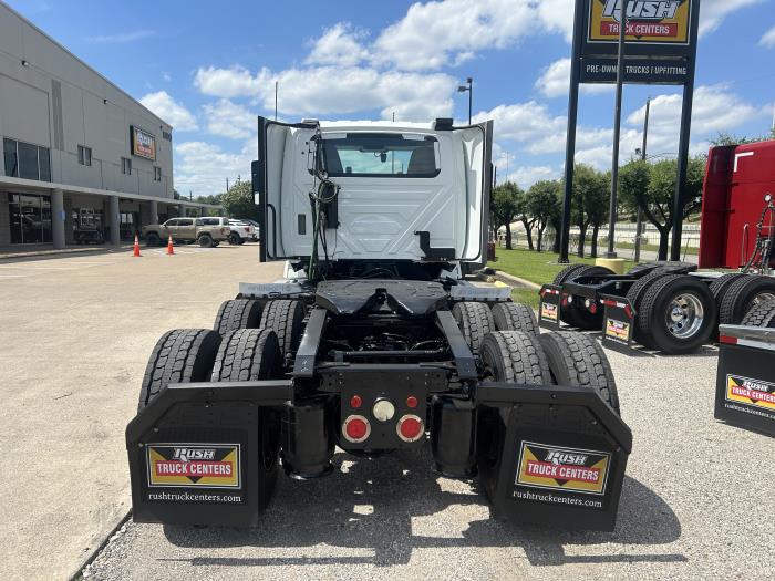2020 International LT625-4