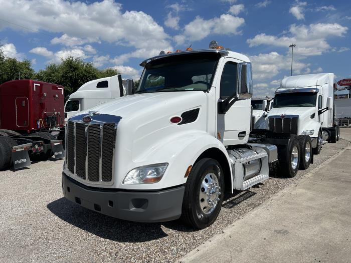 2020 Peterbilt 579-1
