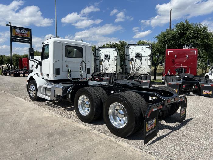 2020 Peterbilt 579-3