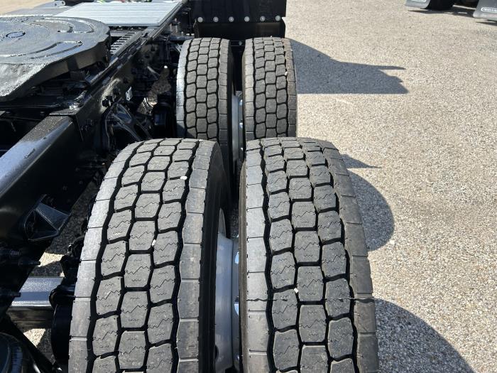 2020 Peterbilt 579-11