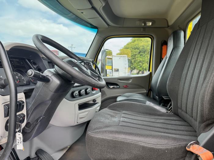 2021 Peterbilt 579-9
