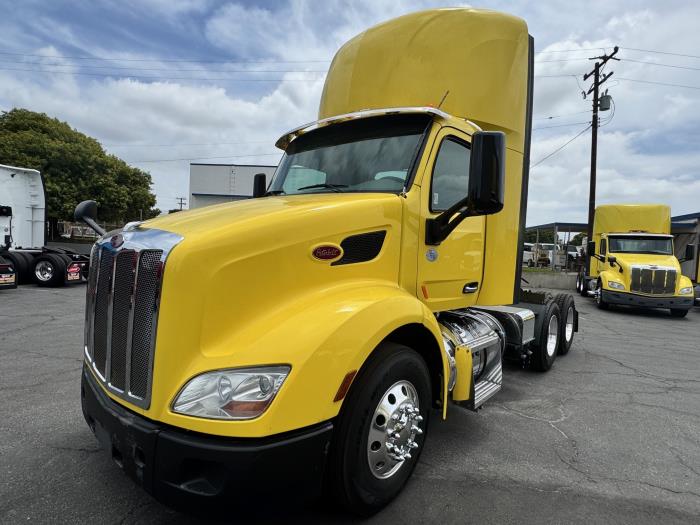 2021 Peterbilt 579-1