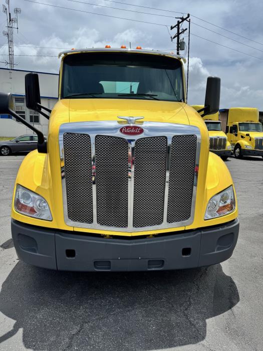 2021 Peterbilt 579-2