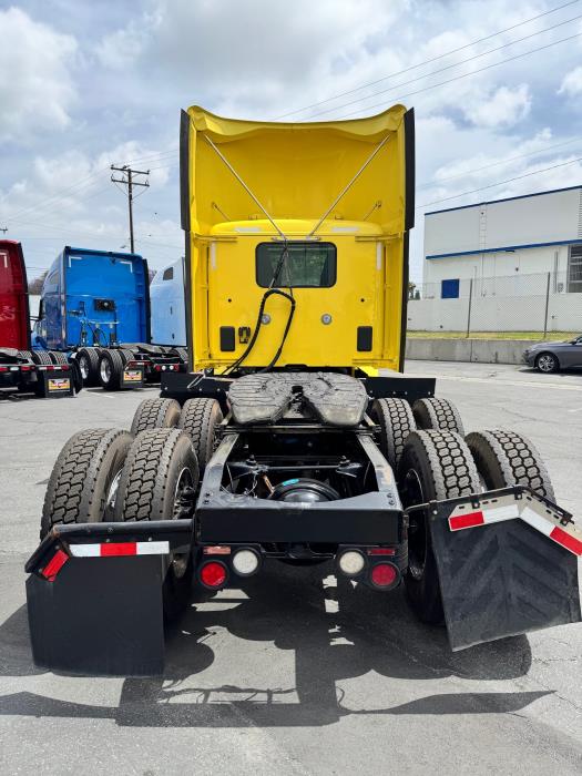 2021 Peterbilt 579-7