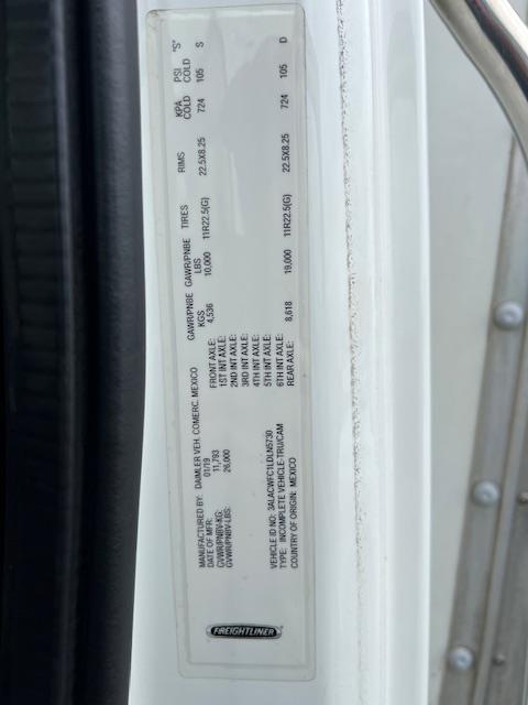 2020 Freightliner Business Class M2 106-8