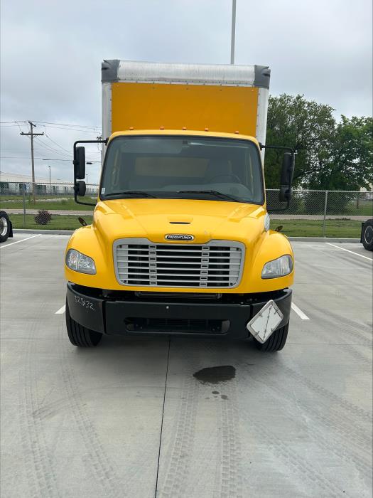 2019 Freightliner Business Class M2 106-1