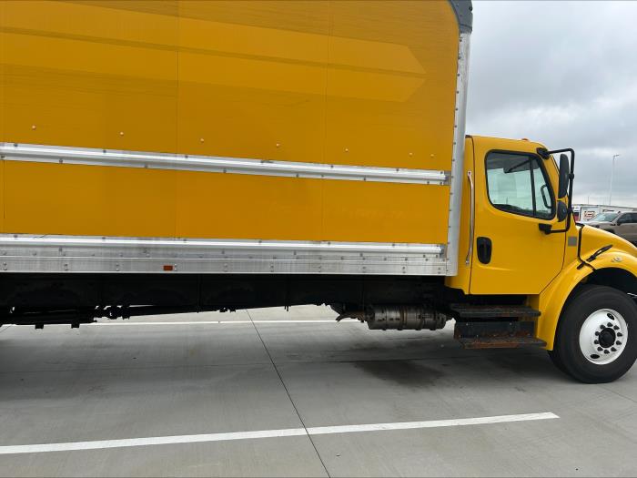 2019 Freightliner Business Class M2 106-3