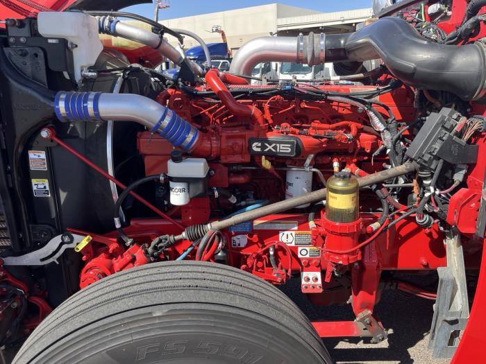 2022 Peterbilt 389-10