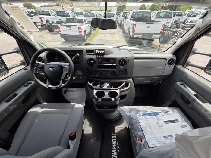 2025 Ford E-350-11