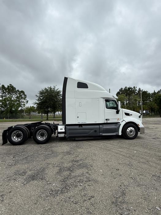 2020 Peterbilt 579-6