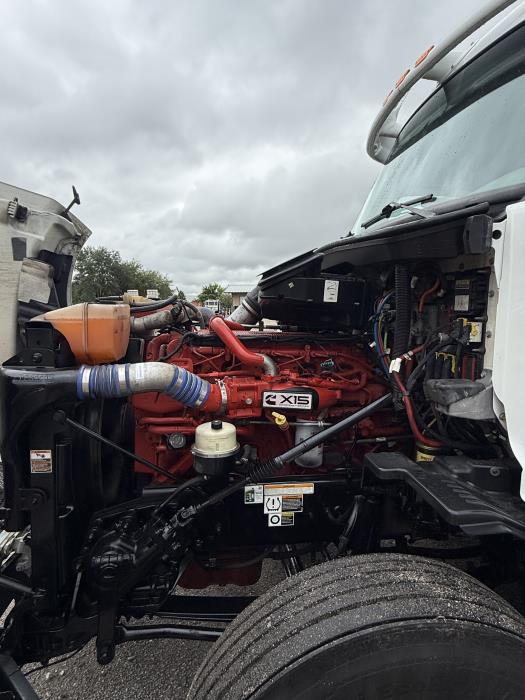 2020 Peterbilt 579-28