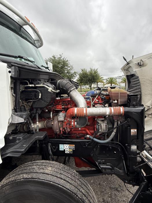 2020 Peterbilt 579-29