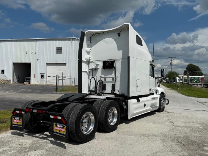 2022 Peterbilt 579-5