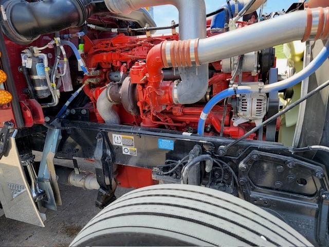 2022 Peterbilt 389-27