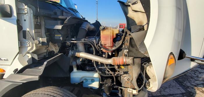 2018 International RH613-3