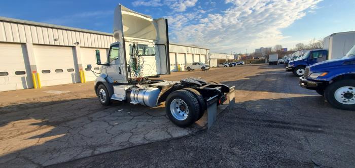 2018 International RH613-5