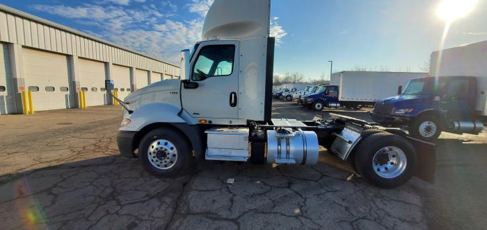 2018 International RH613-6