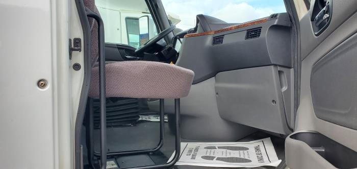 2018 International RH613-10