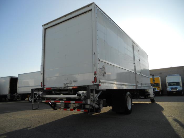 2020 Freightliner Business Class M2 106-3