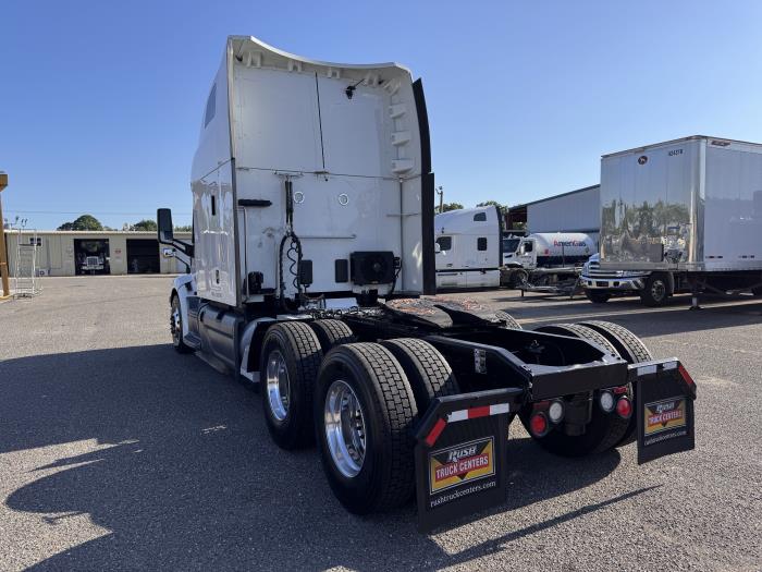 2020 Peterbilt 579-3