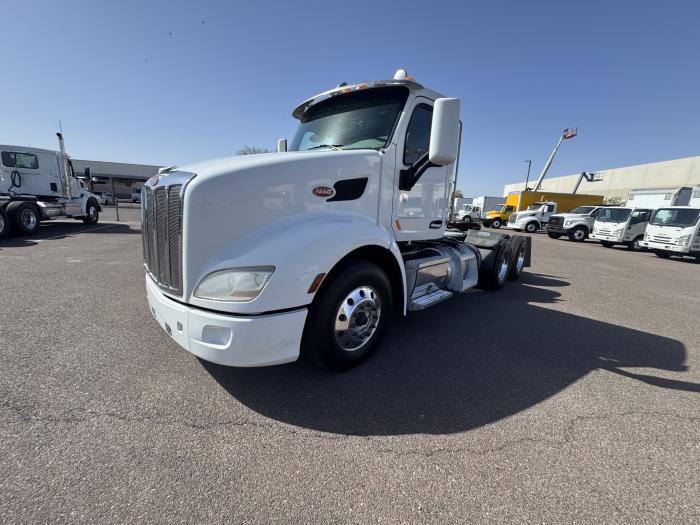 2020 Peterbilt 579-2