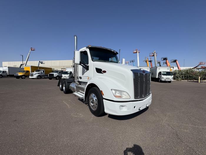 2020 Peterbilt 579-4