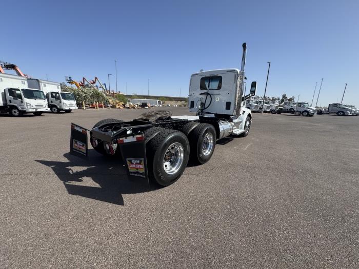 2020 Peterbilt 579-6
