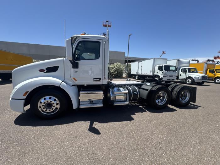 2020 Peterbilt 579-3