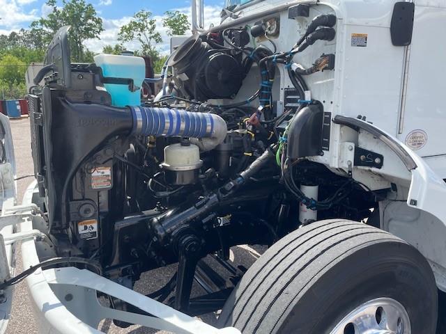 2020 Peterbilt 337-17