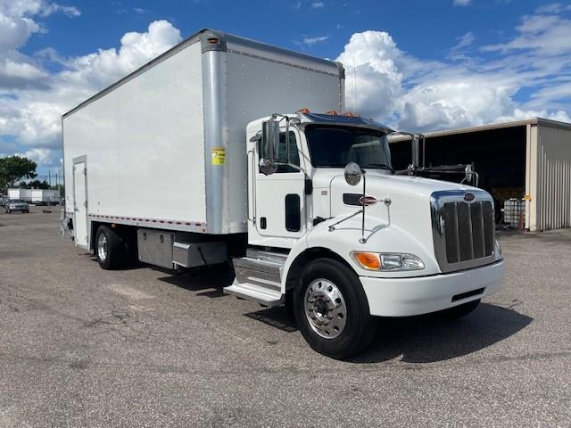 2020 Peterbilt 337-16