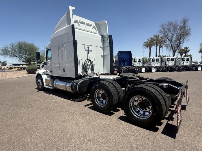 2020 Peterbilt 579-3