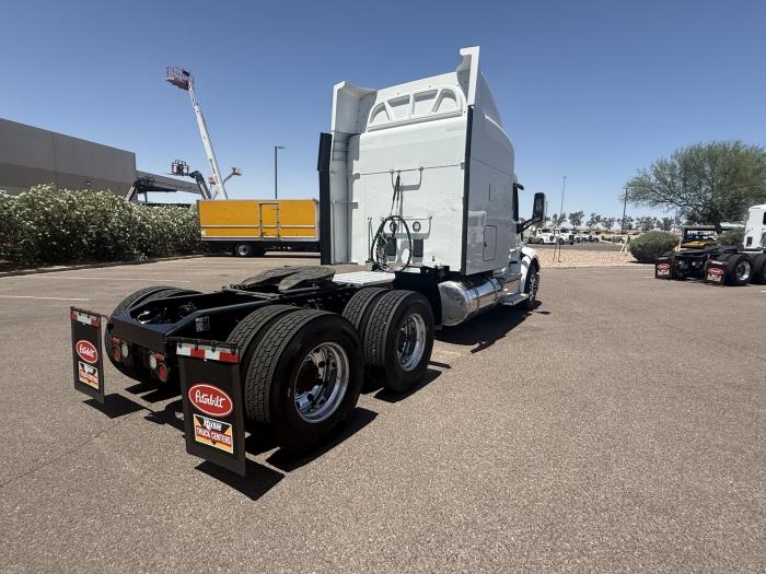 2020 Peterbilt 579-5