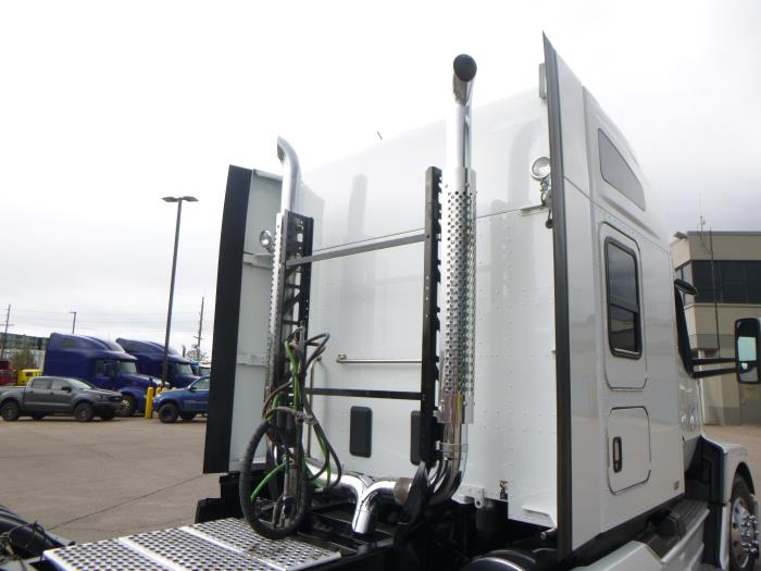 2024 Kenworth T680-7