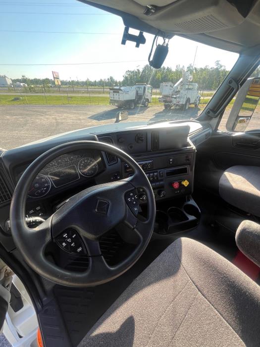 2020 International LT625-8