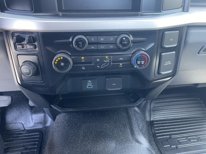 2025 Ford F-550-19