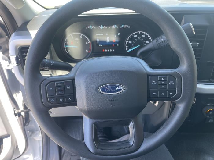 2025 Ford F-550-21