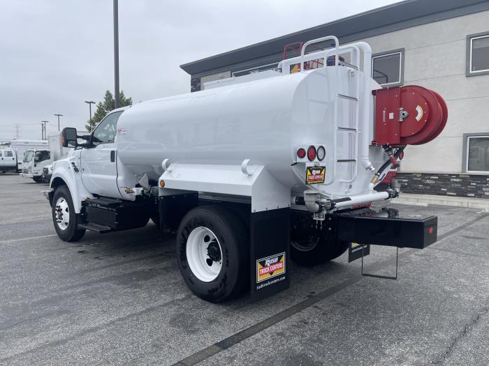 2026 Ford F-750-2