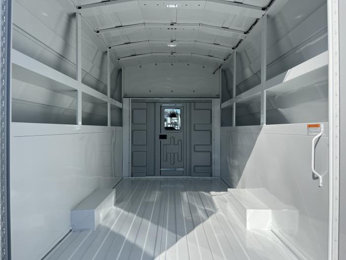 2025 Ford E-350-9