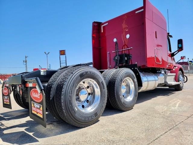 2022 Peterbilt 579-2