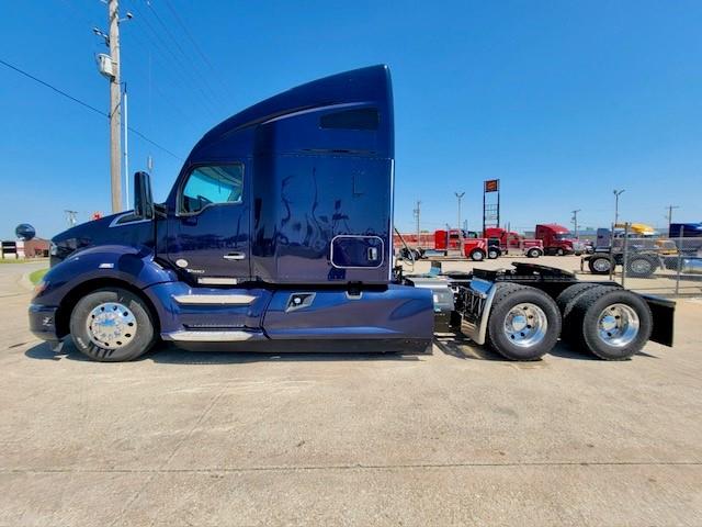 2020 Kenworth T680-13