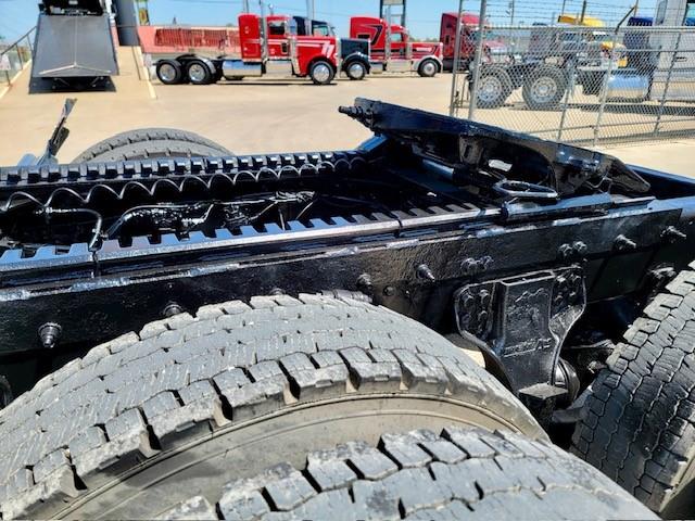 2019 Peterbilt 567-16