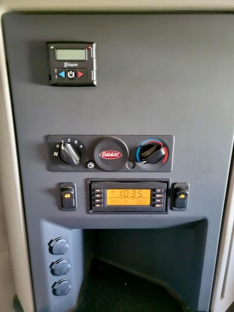 2019 Peterbilt 567-25