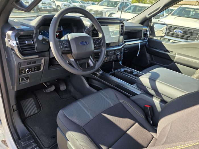 2025 Ford F-150-14