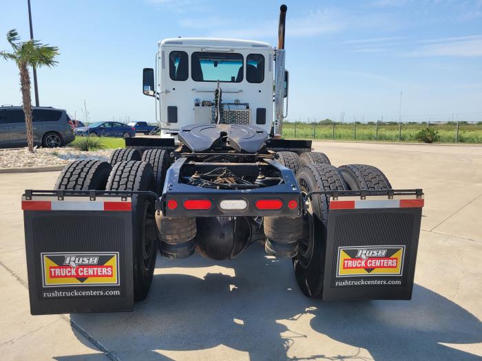 2020 Peterbilt 567-4