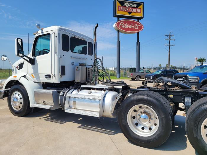 2020 Peterbilt 567-5