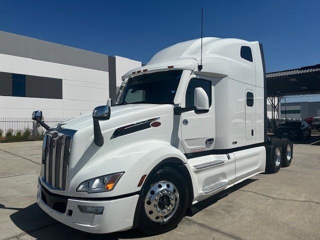 2023 Peterbilt 579-1