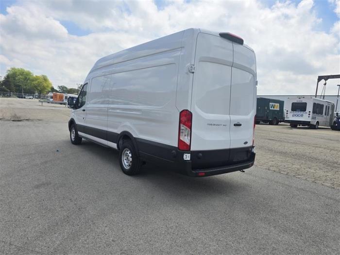 2025 Ford Transit-350-3