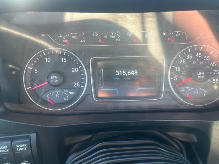 2020 International LT625-9