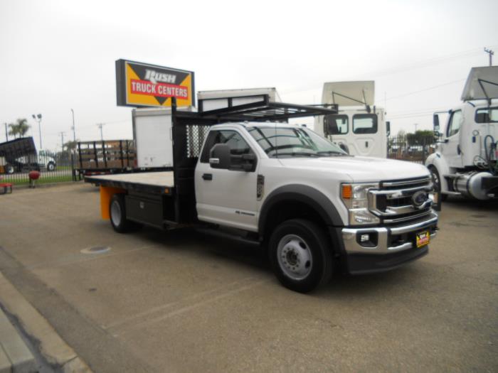 2022 Ford F-600-2